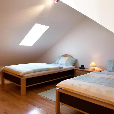 Ferienweingut Pies Ellenz-Poltersdorf Apartment Room photo