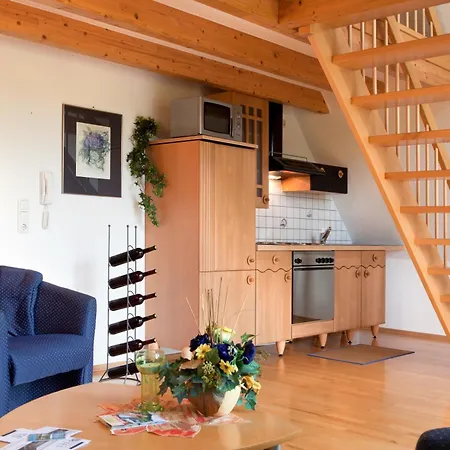 Ferienweingut Pies Ellenz-Poltersdorf Apartment Room photo
