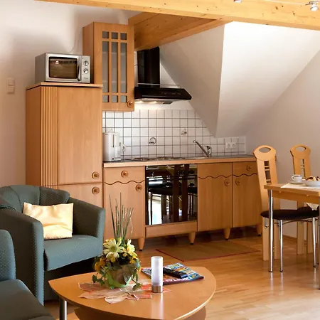 Ferienweingut Pies Ellenz-Poltersdorf Apartment Room photo