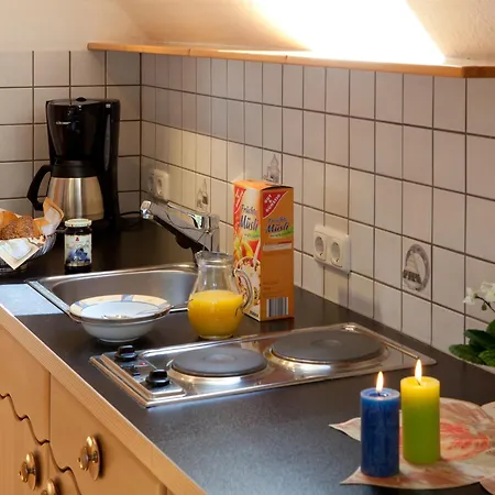 Ferienweingut Pies Ellenz-Poltersdorf Apartment Room photo