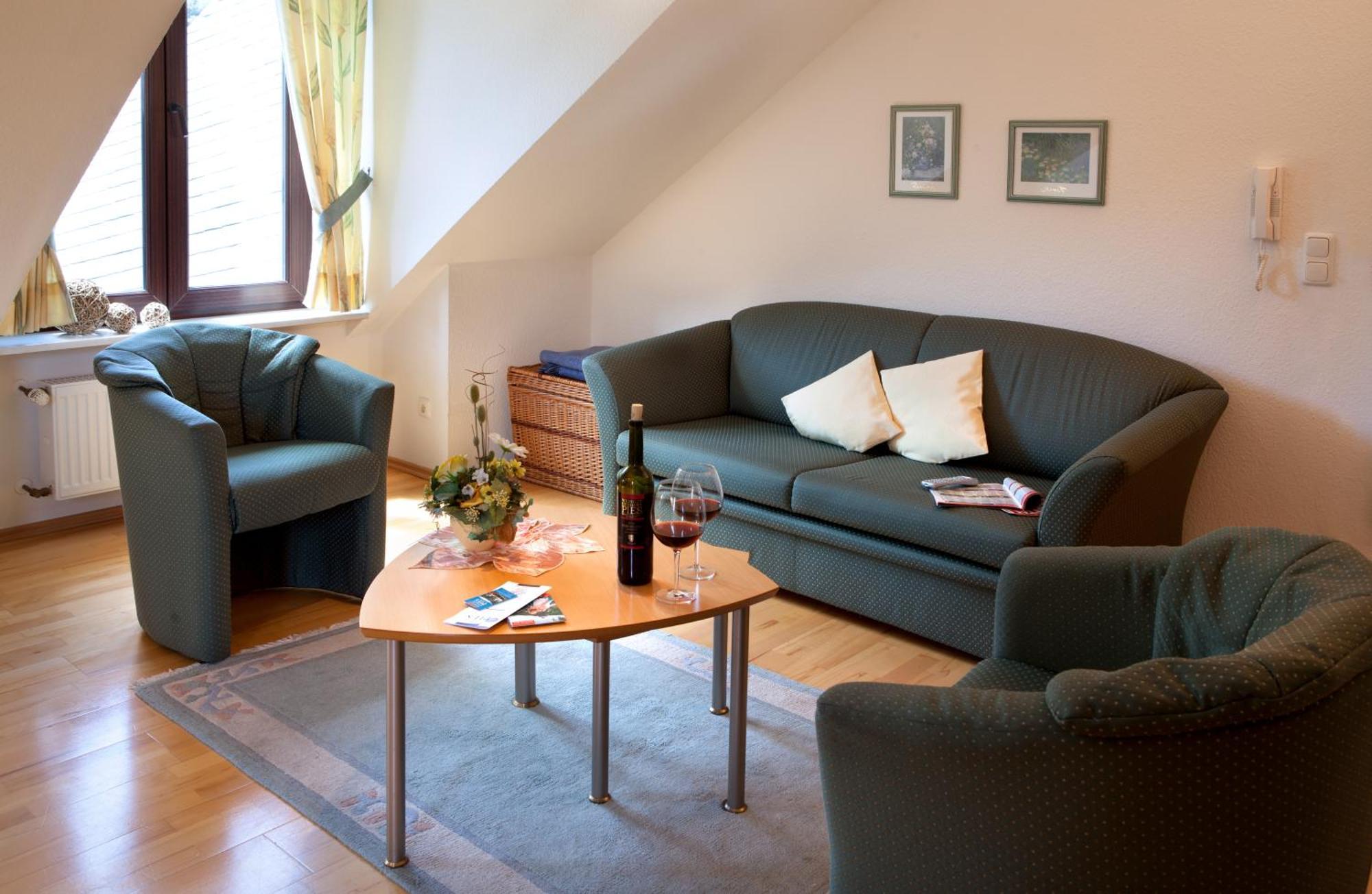 Ferienweingut Pies Apartment Ellenz-Poltersdorf